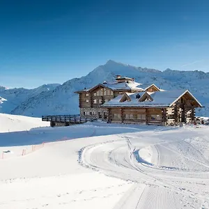 Sunny Valley Mountain Italien